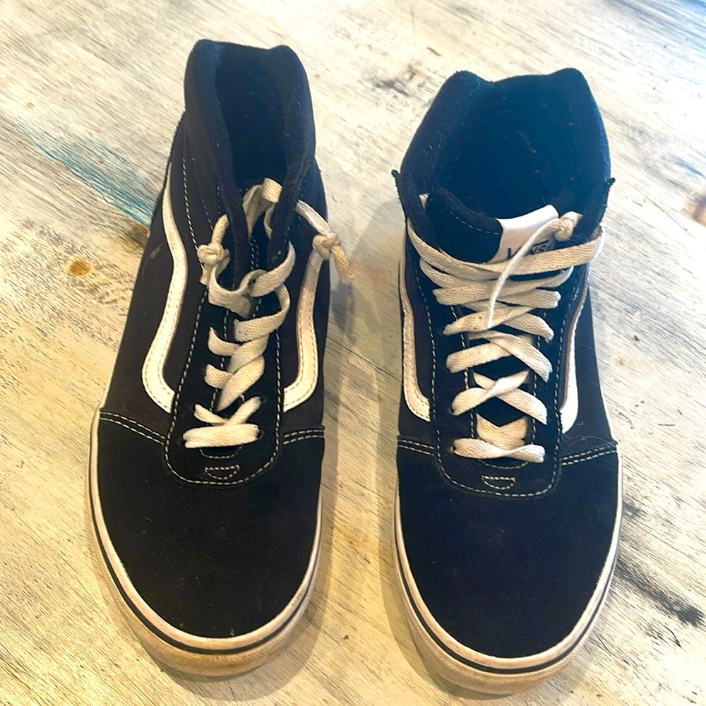 VANS- Black and White High-Top Sneakers